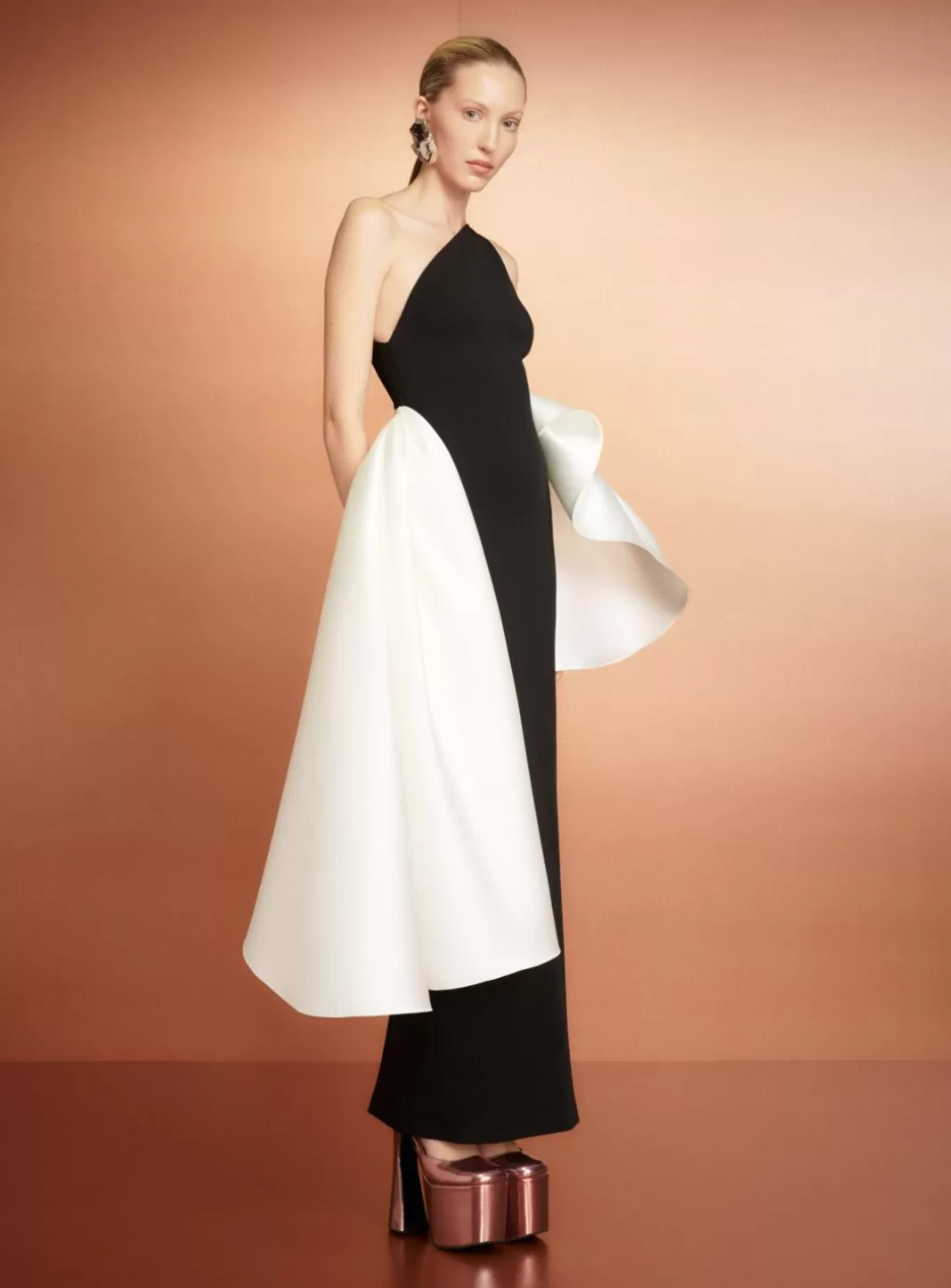 Solace London Dresses^The Calla Maxi Dress In Black And Cream