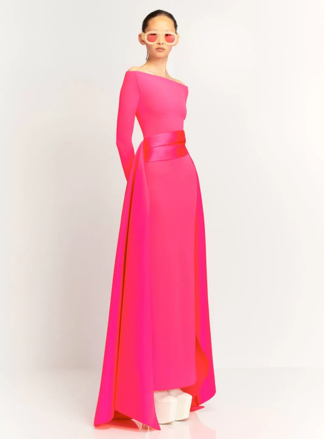 Solace London Dresses^The Irma Maxi Dress In Ultra Pink