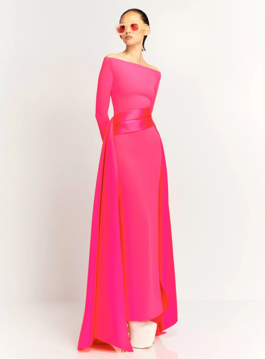 Solace London Dresses^The Irma Maxi Dress In Ultra Pink