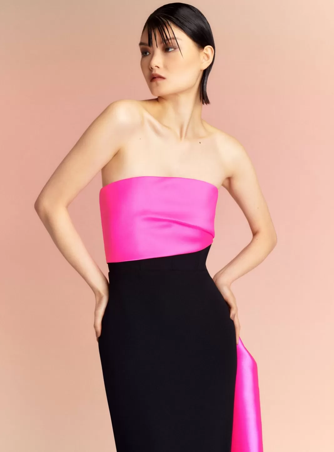 Solace London Dresses^The Kinsley Maxi Dress In Hot Pink & Black