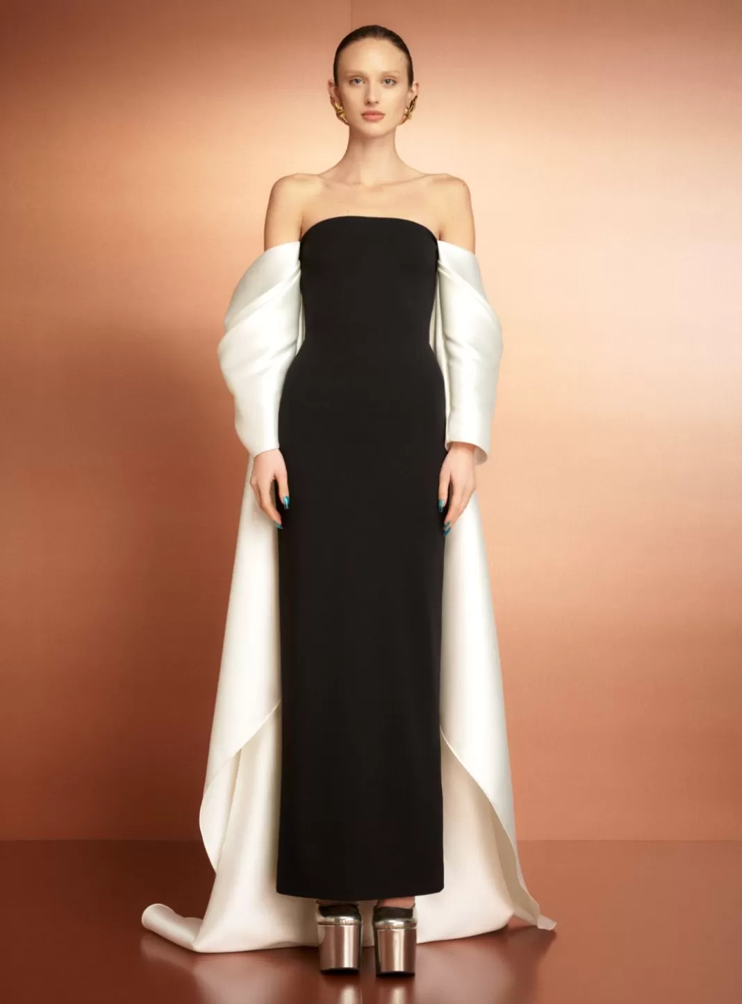 Solace London Dresses^The Kyla Maxi Dress In Black And Cream