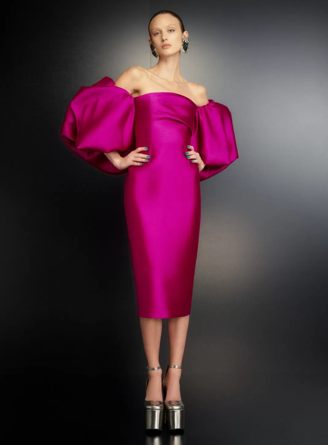 Solace London Dresses^The Marcia Midi Dress In Fuchsia